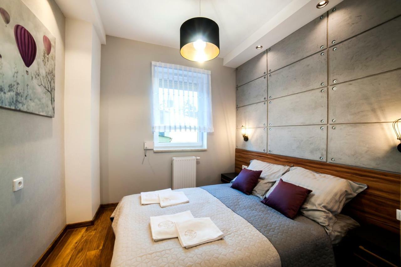 Urban Apart Uniejow Apartment Exterior photo