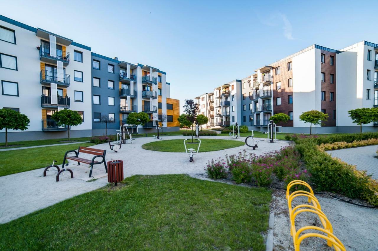 Urban Apart Uniejow Apartment Exterior photo