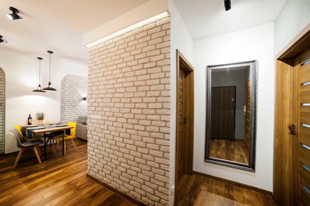 Urban Apart Uniejow Apartment Exterior photo